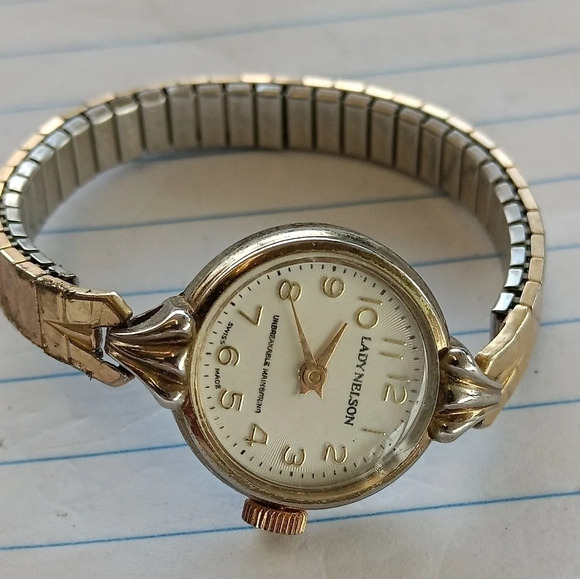 Vintage Lady Nelson Watch in great condition - Picture 2 of 5